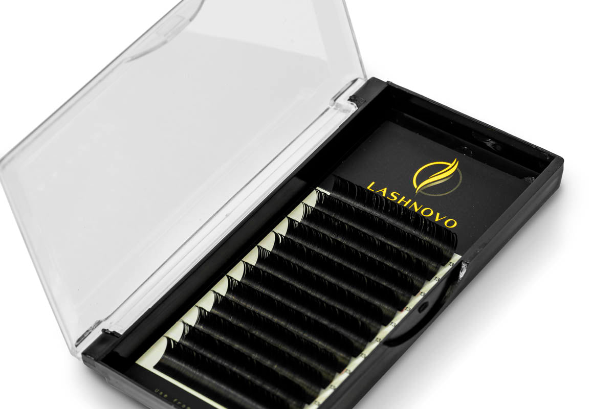 Classic-Lashnovo-lashes-extensions-wimpers